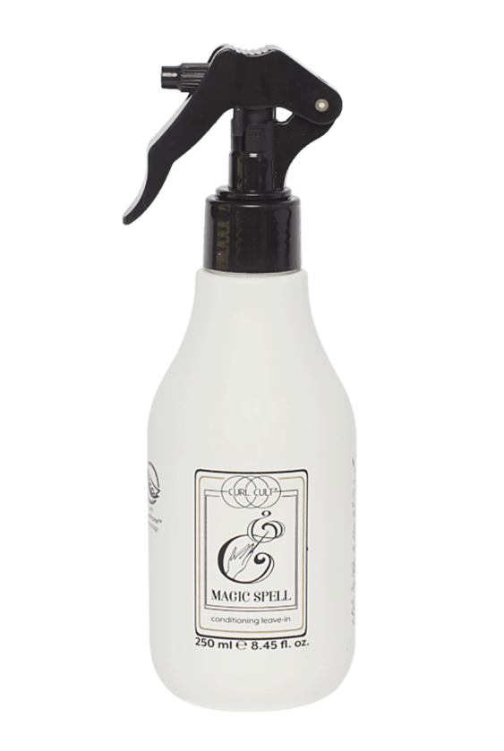 The best leave-in spray for hydrating hair is Curl Cult's Magic Spell 